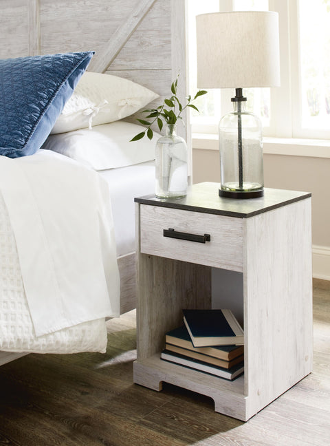 Shawburn Platform Bed with Dresser and 2 Nightstands