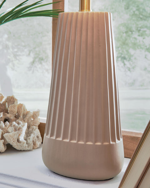 Dellner Table Lamp