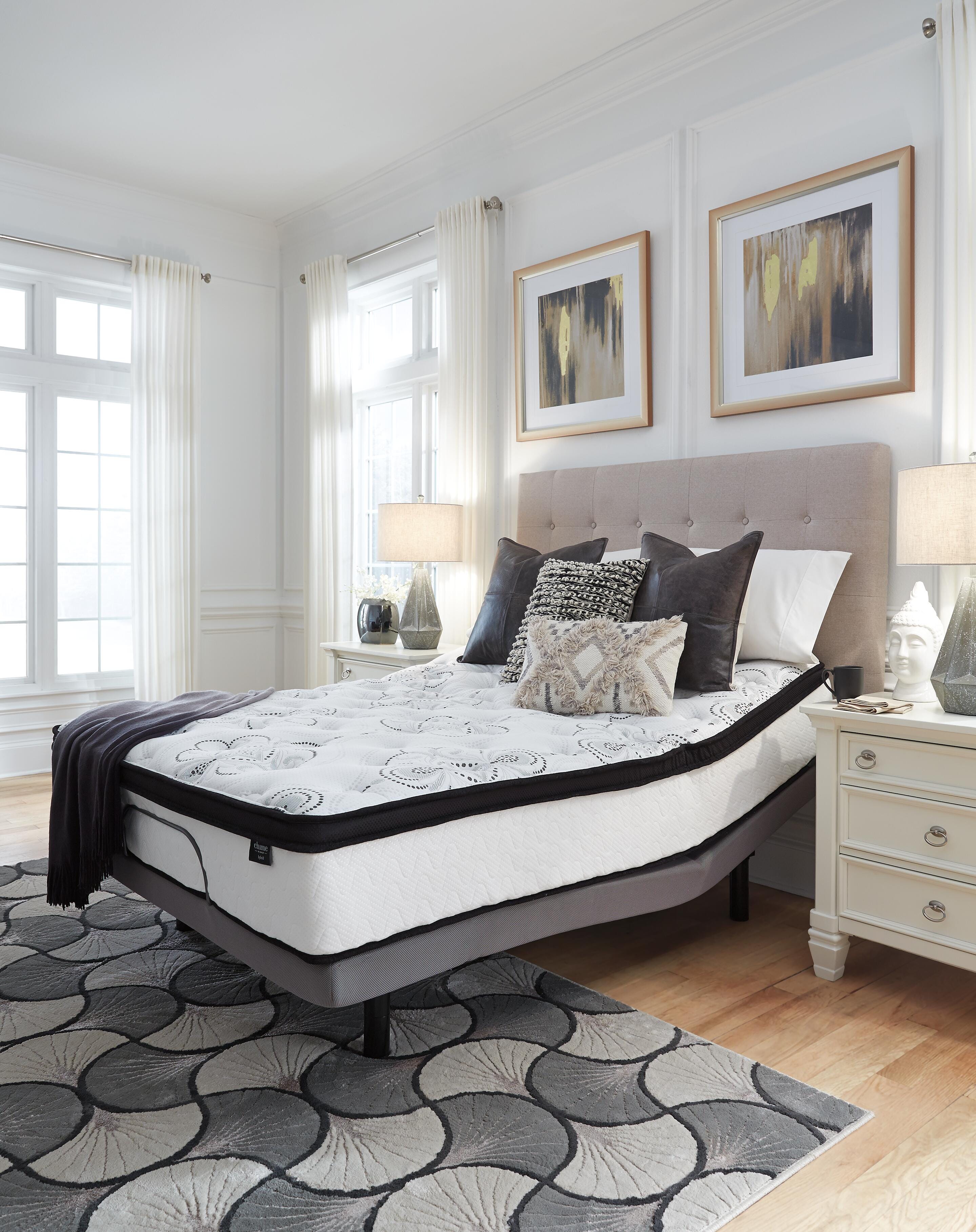 Chime 12 Inch Hybrid Mattress in a Box
