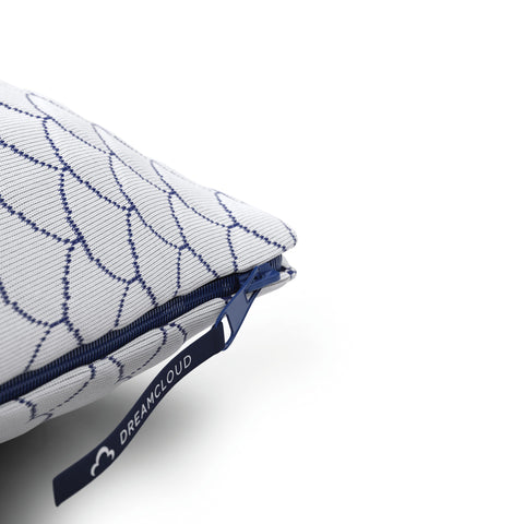 DreamCloudTM Classic Pillow (Set of 4)