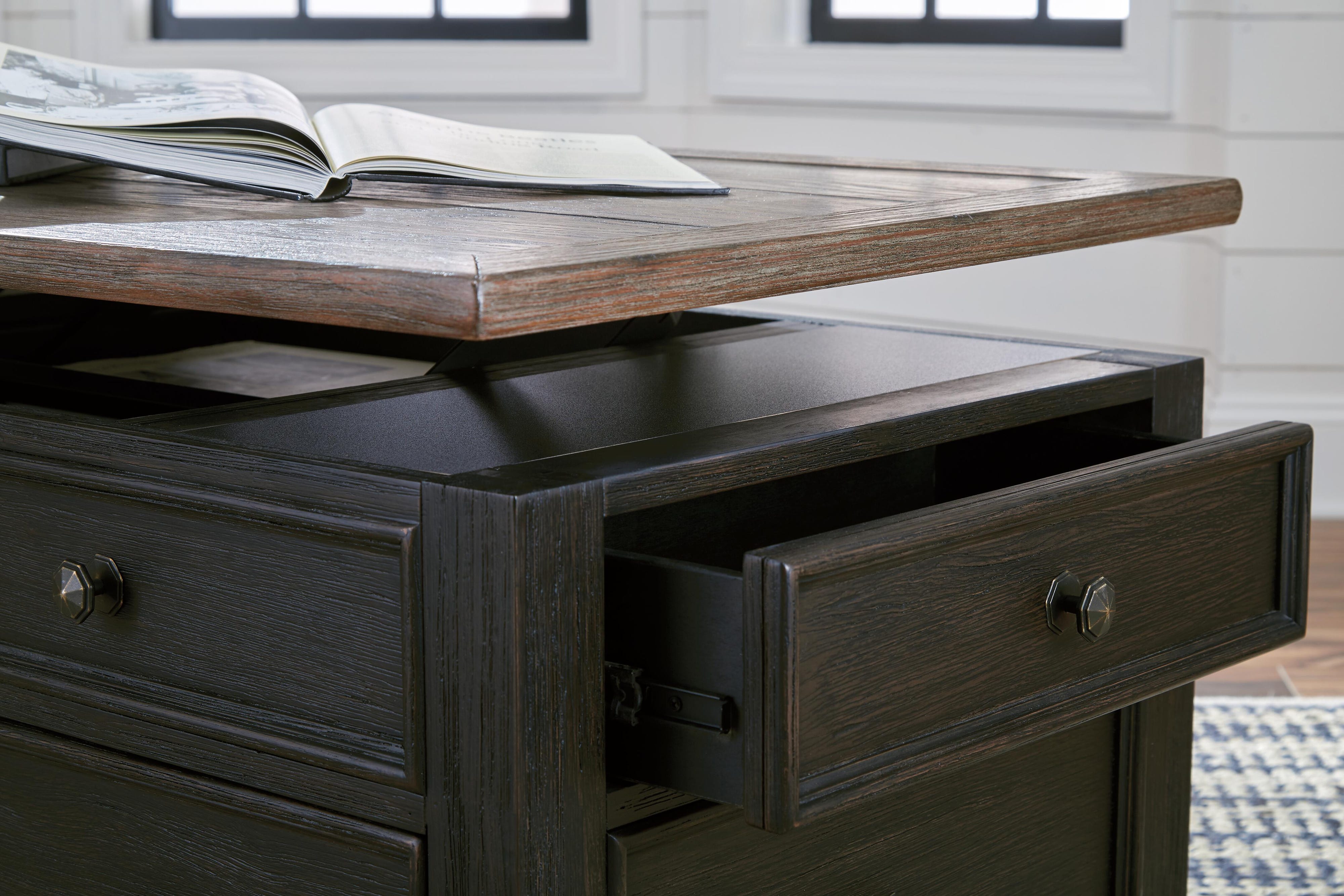 Pinehurst Coffee Table and 2 End Tables