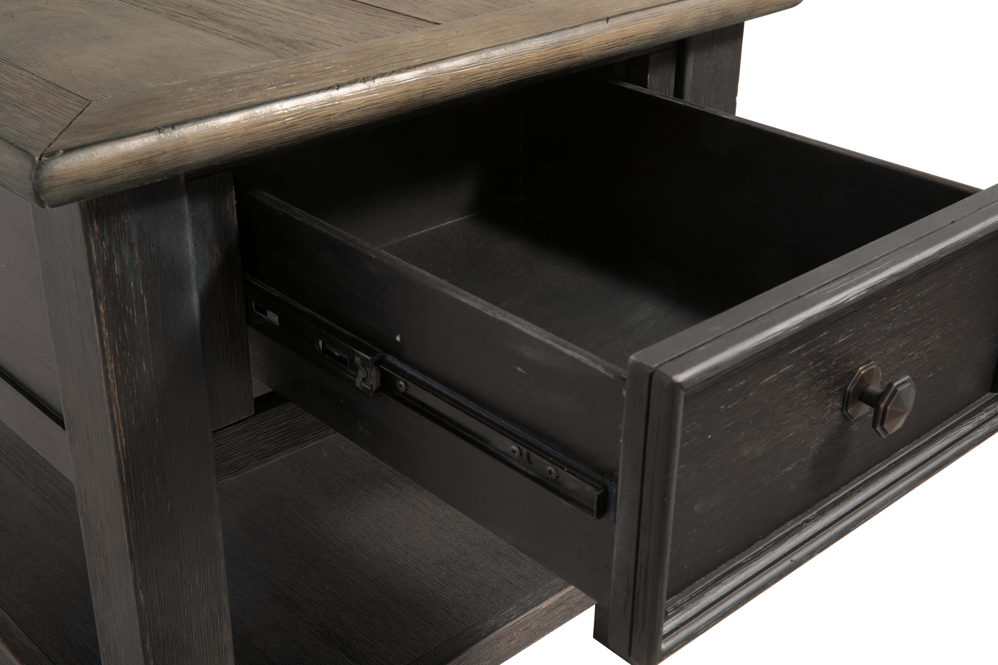 Pinehurst Coffee Table and 2 End Tables