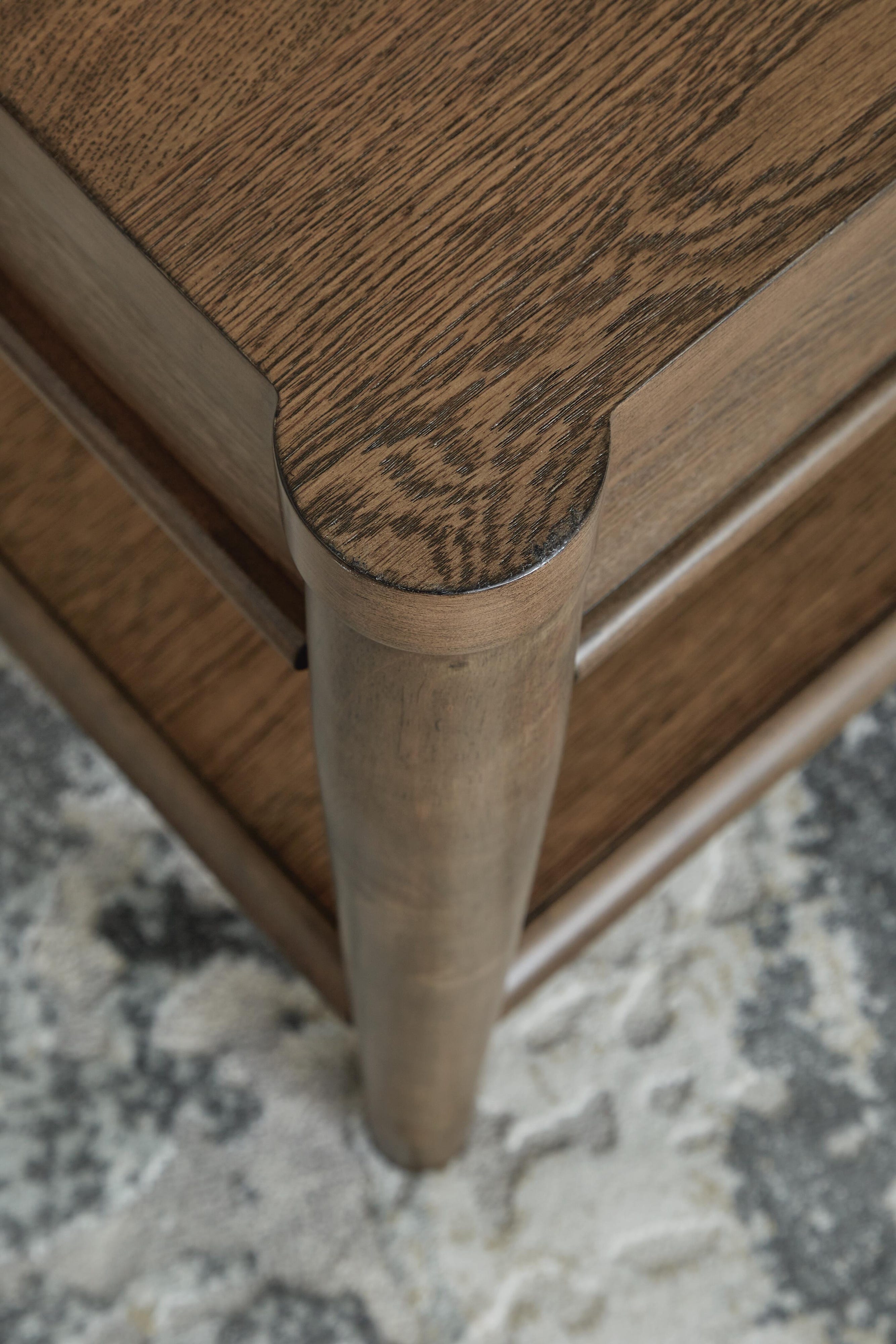 Roanhowe Coffee Table with 2 End Tables